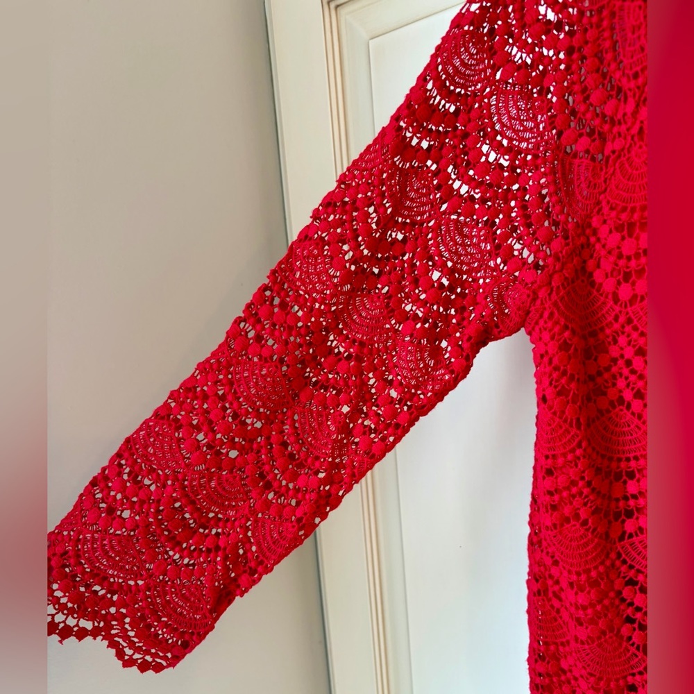 NWT Talbots “Reserve” Red Lace Top. Large. Beautiful details. - Picture 3 of 7